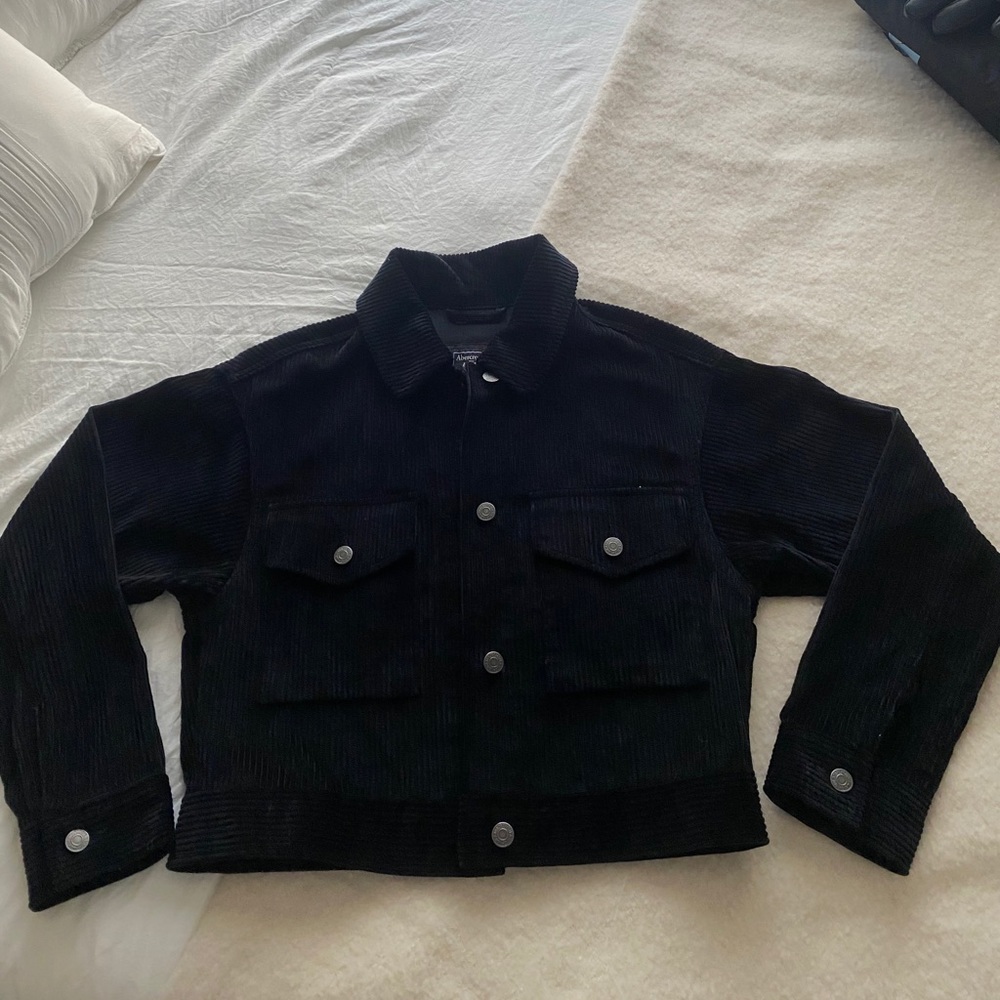 Abercrombie cropped trucker jacket